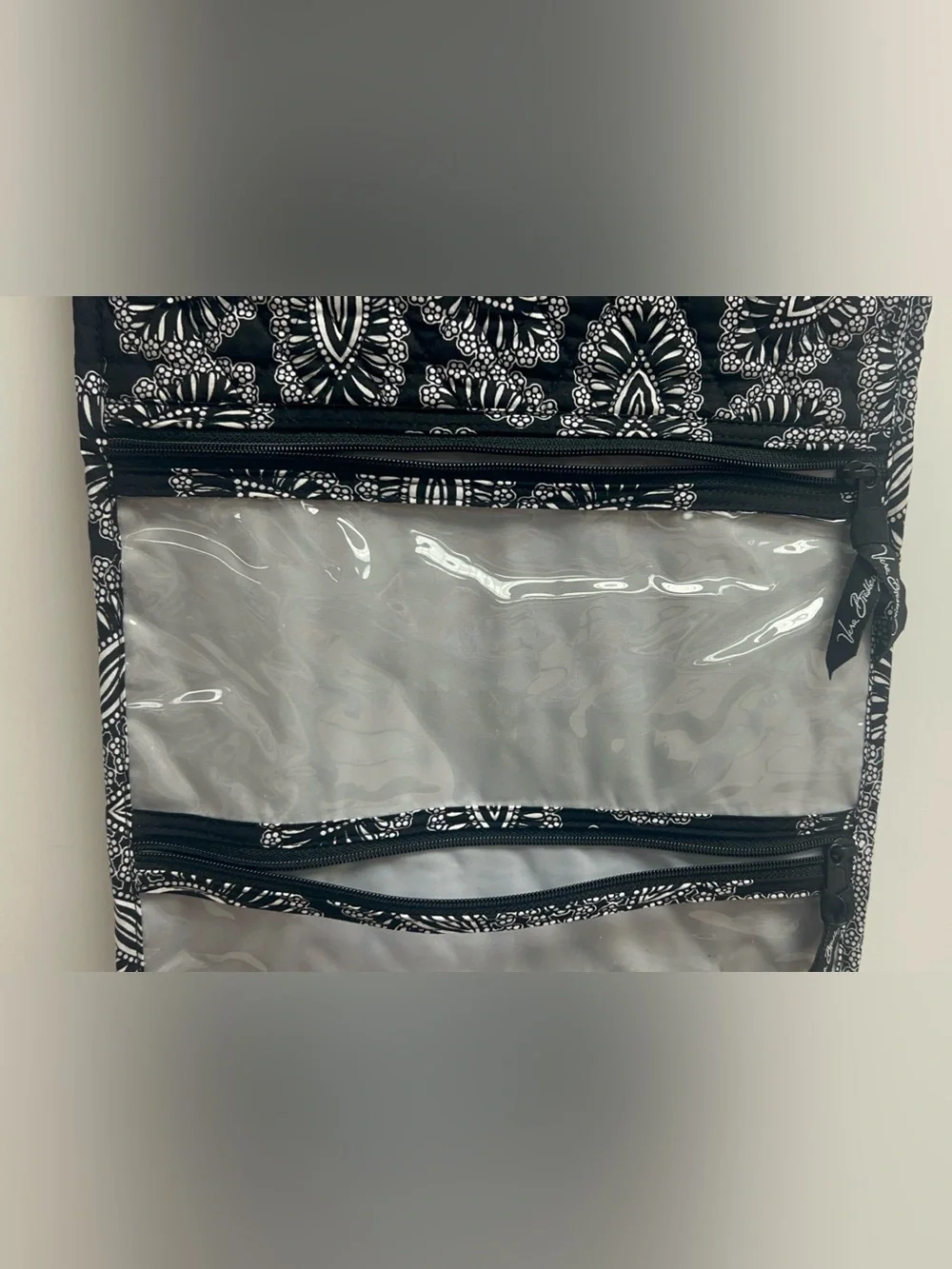 Vera Bradley hanging travel organizer in Blanco Bouquet